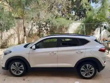 Hyundai New Tucson 2018 New Tucson - Vue 13