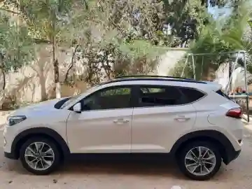 Hyundai New Tucson 2018 New Tucson - Vue 8