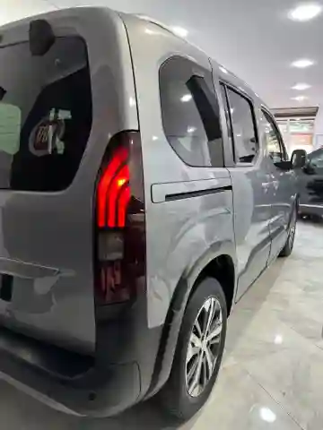 Peugeot Partner 2019 Partner - Vue 15