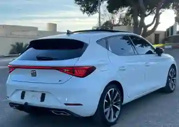 Seat Leon 2021 Beats - Vue 6