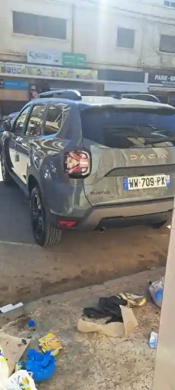 Dacia Duster 2025 Gold - Vue 9