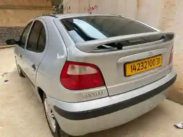 Renault Megane 1 2000 Megane 1 - Vue 1