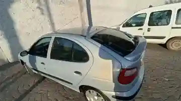 Renault Megane 1 2000 Megane 1 - Vue 3