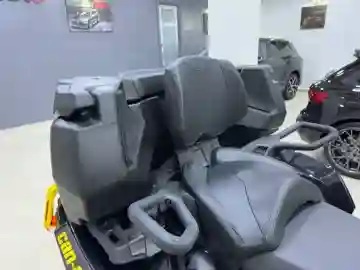 Canam Outlander 1000 XTP Full-equipee - Vue 16