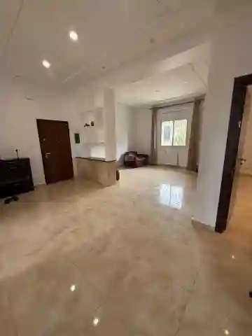 Location Appartement F3 Alger Bir Mourad Rais - Vue 3