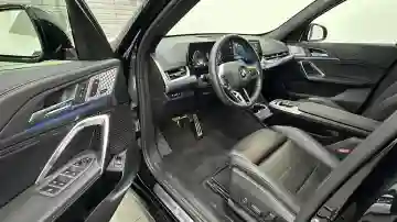 BMW X1 2023 M Sport - Vue 17