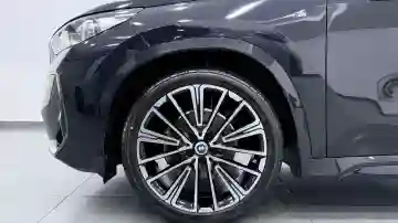 BMW X1 2023 M Sport - Vue 5