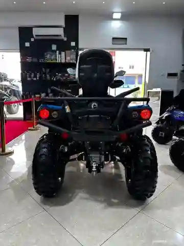 Can Am Outlander Max Xt 570 2023 - Vue 10