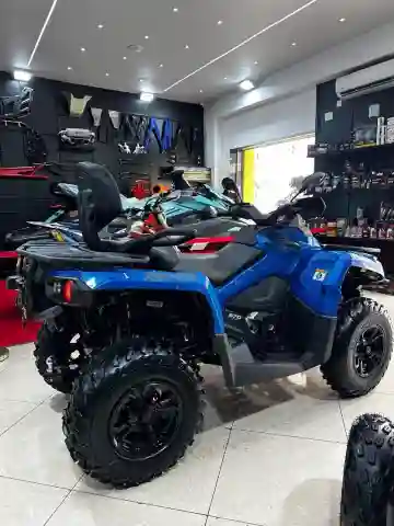 Can Am Outlander Max Xt 570 2023 - Vue 14