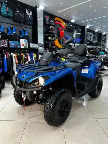 Can Am Outlander Max Xt 570 2023 - Vue 4