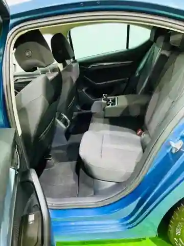 Skoda Octavia 2021 Style - Vue 11