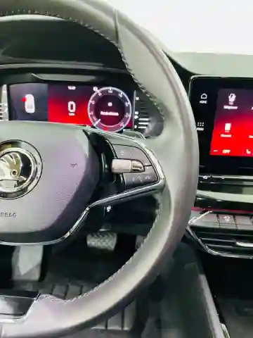 Skoda Octavia 2021 Style - Vue 8