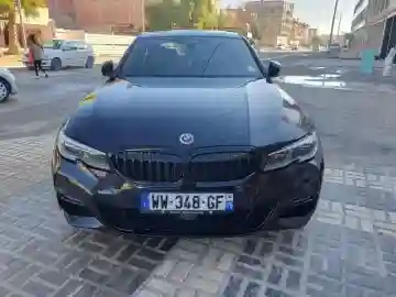 BMW Série 3 2021 320 D - Vue 9