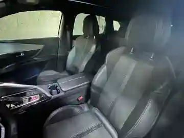 Peugeot 3008 2022 Gt Line - Vue 2