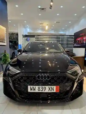 Audi RS3 Sportback 2025 Quattro S Tronic - Vue 12