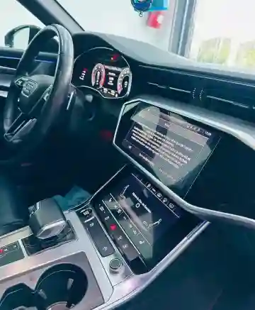 Audi A6 2022 S Line - Vue 11