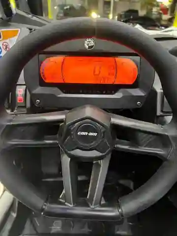 Can Am Maverick Xrs 2023 - Vue 14