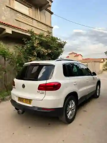 Volkswagen Tiguan 2013 Life - Vue 3