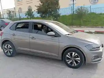 Volkswagen Polo 2021 Life - Vue 11