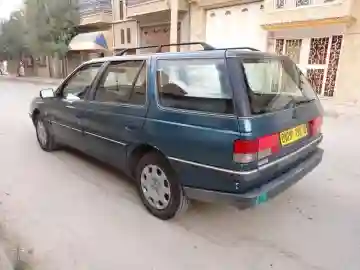 Peugeot 405 1995 405 - Vue 14