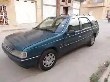 Peugeot 405 1995 405 - Vue 17