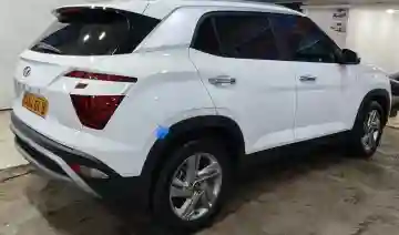 Hyundai Creta 2024 - Vue 8