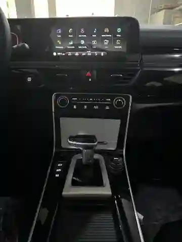 Kia Seltos 2025 Luxury - Vue 13