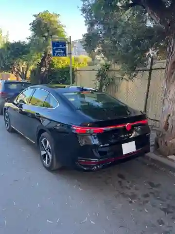 Volkswagen Magotan ( Passat) 2025 Tsi 300 - Vue 8