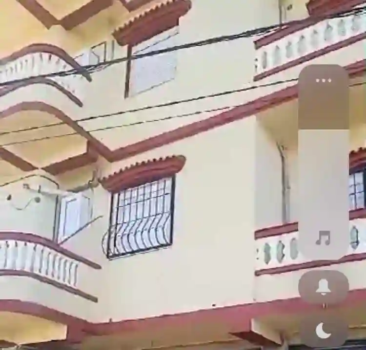 À Louer – Niveau de Villa 4 Pièces à Chabou Bordj0