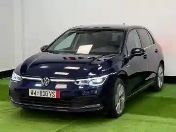 Volkswagen Golf 8 2021 Life - Vue 13