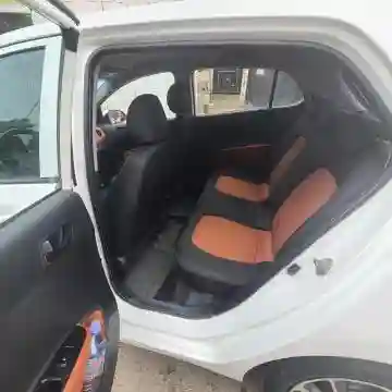 Hyundai Grand I10 2017 La Toute - Vue 5