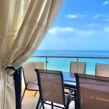 Location Appartement F4 Oran Ain El Turck - Vue 1