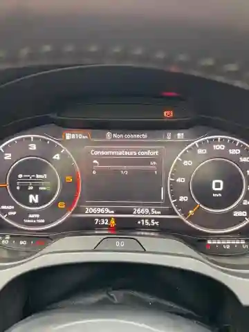 Audi A3 2019 S Line - Vue 16