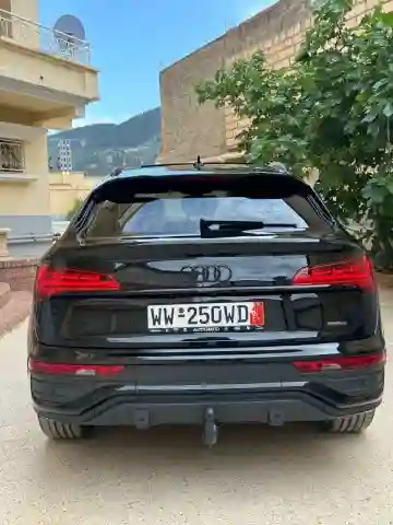 Audi Q5 2022 S Line - Vue 11