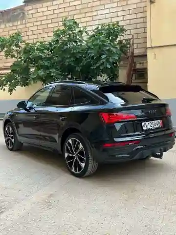 Audi Q5 2022 S Line - Vue 6