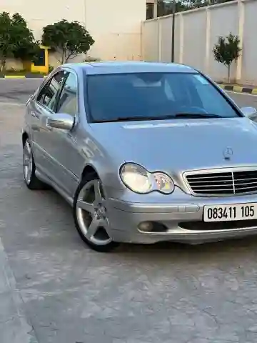 Mercedes Classe C 2005 220 Editions Sport - Vue 12