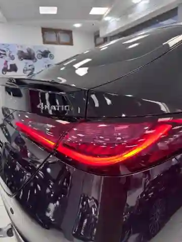 Mercedes GLC 2025 300d - Vue 11