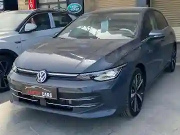 Volkswagen Golf 85 2025 R-line - Vue 2