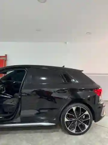 Audi A3 2023 Sline - Vue 11