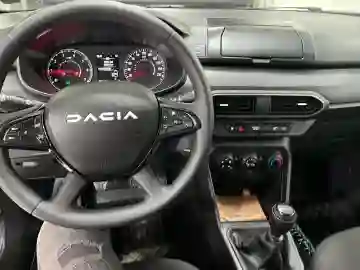 Dacia Sandero 2023