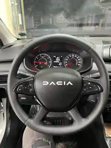 Dacia Sandero 2023 - Vue 19
