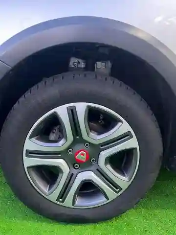Dacia Stepway 2019 Techrod - Vue 5