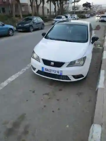 Seat Ibiza 2012 Fully +toit Ouvrant - Vue 8