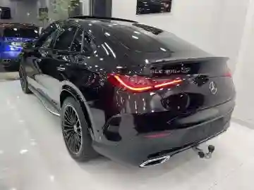 Mercedes GLC 2025 AMG Line - Vue 12
