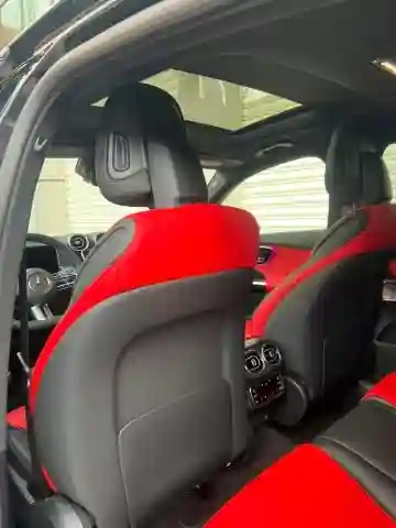 Mercedes GLC 2025 AMG Line - Vue 6