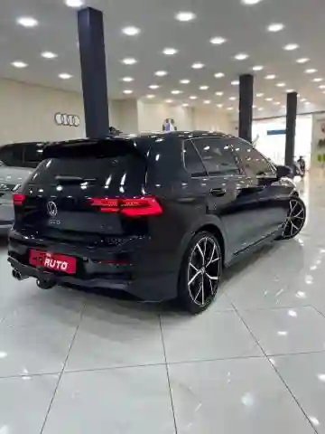 Volkswagen Golf 8 2024 GTD - Vue 9