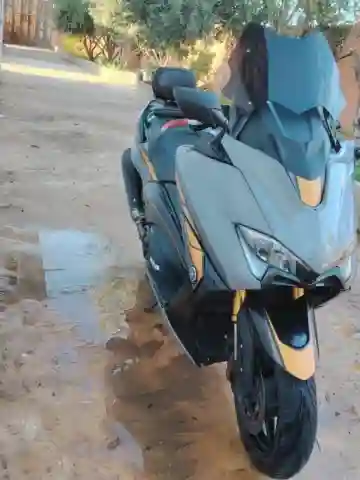 Yamaha Dx - Vue 1