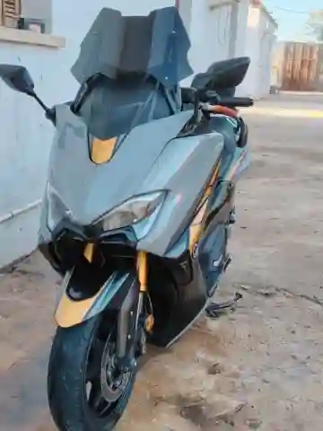 Yamaha Dx - Vue 4