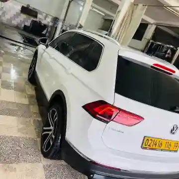 Volkswagen Tiguan 2016 Carat + - Vue 14