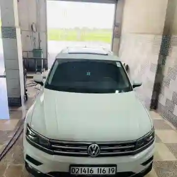 Volkswagen Tiguan 2016 Carat + - Vue 5